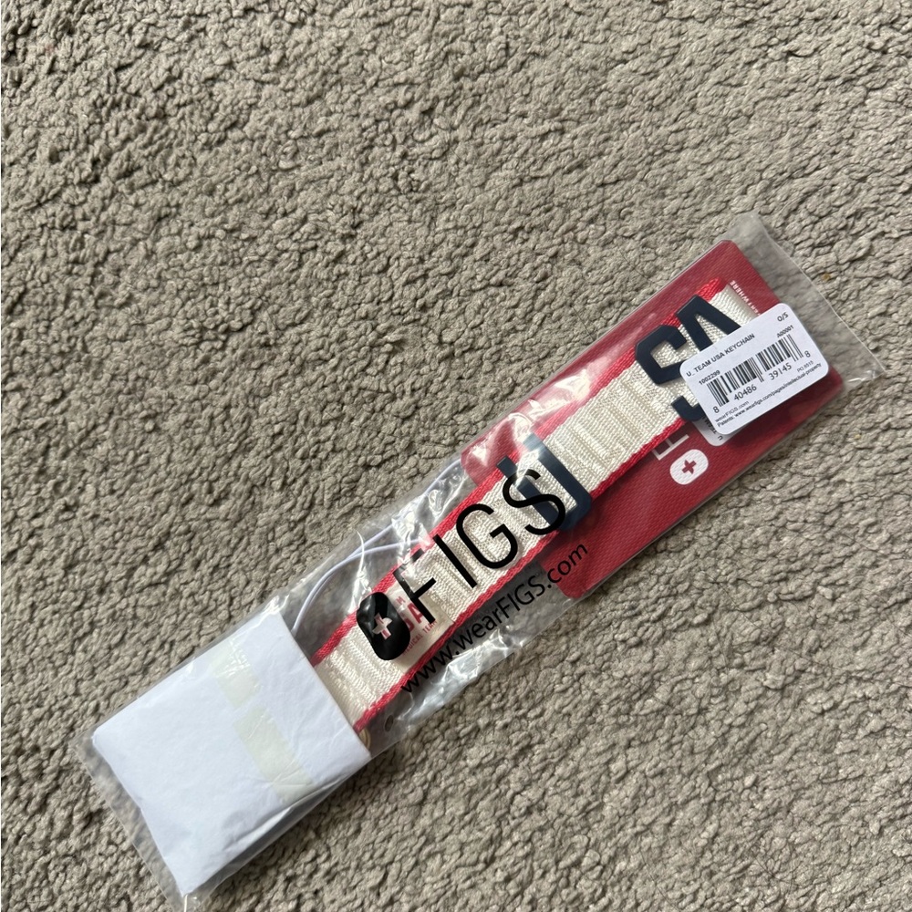 TEAM USA FIGS KEY CHAIN